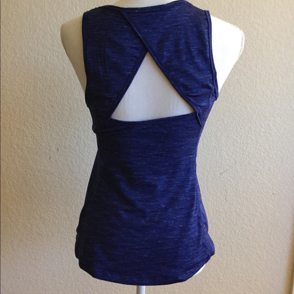 Go-dry keyhole back tank top - small